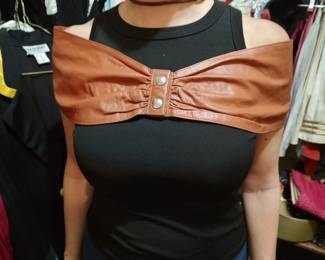 Leather shoulder wrap