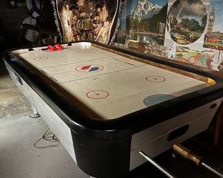 Aire Hockey Electric Game - Big Great for game rooms Was $200 now $100