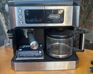 Expresso Coffee Maker - practically new Was $200 reduced to to$75