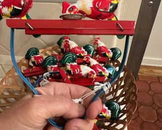 Estate Sales Lots of Tin Pecking Chix Hand Toys