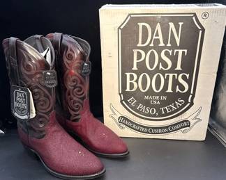 NEW Men’s Dan Post Cowboy Boots * Size 10 1/2D * Dark Maroon Red * Made In The USA