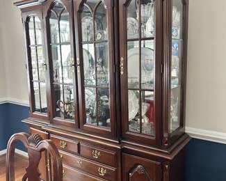 China/Breakfront Queen Anne style