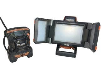 RIDGID R8694221 Work Light 84084 AM FM Radio Battery