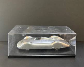 1:18 Diecast Metal Car Auto Union 1937 Type C Streamliner