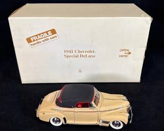 DANBURY MINT Diecast 1:16 1941 Chevrolet Special Deluxe