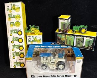 NIB Diecast 1:64 Miniature JOHN DEERE Tractors & ERTL 1:16 Patio Series Model 140