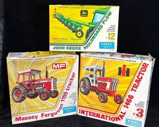2~ VTG MF 1:25 Tractor Models With JOHN DEERE Plow * International 1466; NIB Massey Ferguson 1155