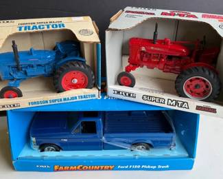 ERTL Diecast 2~ Tractors & 1~ FORD 150 Pickup Truck * FORDSON & FARMAIL
