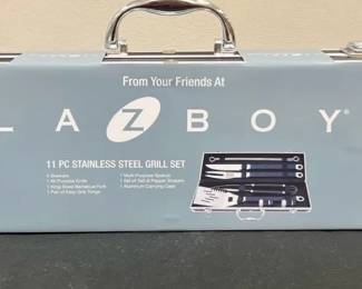 LaZBoy Grill Set