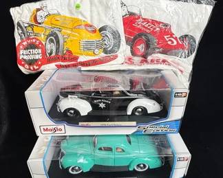 Diecast Cars * 2~ ‘39 Ford Deluxe Coupes In Police Car & Teal * 2~ NEW Vintage XL Roadster T-shirts