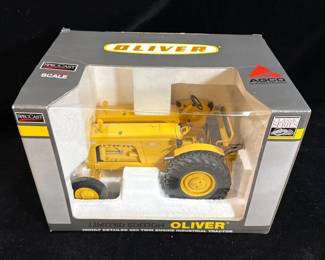 Limited Edition Diecast OLIVER 880 Twin Engine Industrial Tractor