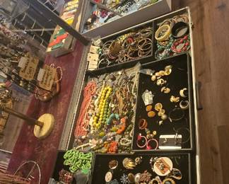 Costume jewelry (lots of jewelry!!)