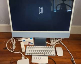 Apple Computer Monitor, Keyboard, Mouse And INTPW USB C HUB