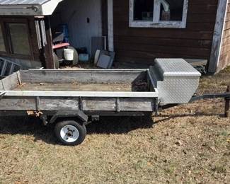 Utility Trailer With Diamond Plate Toolbox