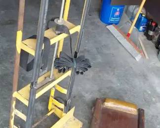 Heavy Duty Hand Truck and Auto Shop Roller Creeper