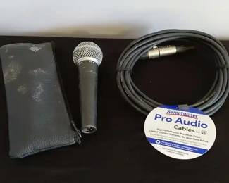 Microphone  Shure SM58 With 20 Ft. XLR Mic Cable