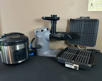 Kitchen appliance bundle