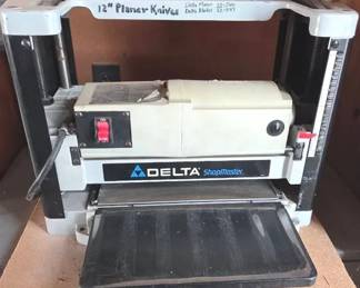 Delta Shopmaster TP305 Portable Planer
