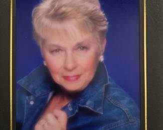 Emily Roberson artist of fine art (watercolors paintings)