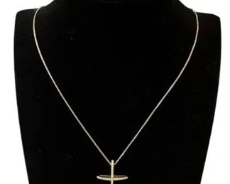14K Gold Cross Pendant 22” Chain Total Weight 6.12