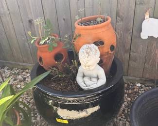 EX L BLACK pots are NOT for Sale but what is in them is