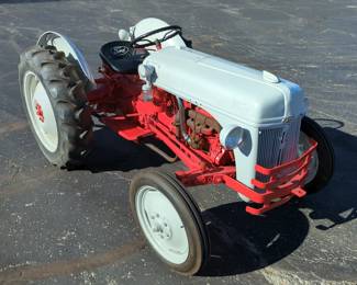 Ford 8N Tractor, Red/White 
