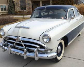 1953 Hudson Super Wasp 4 Dr, 262 Cubic Inch Inline 6 Engine, 3 Speed Manual Transmission, 6 Volt, White/Blue, VIN #258328, 