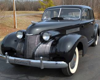 1939 Cadillac 60 Special 4 Door Division Glass, 346 Cubic Inch Flathead V-8 Engine, 3 Speed Manual Transmission, 6 Volt, Blackish Blue, VIN #6291986, 