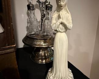 Gort Bone China Madonna Figurine