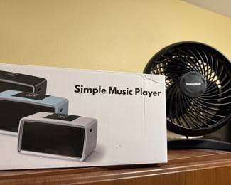 Simple Music Player for Seniors, Honeywell TurboForce Air Circulator Fan