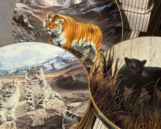 W.S. George W.S. George "The World's Most Magnificent Cats" & "Nature's Playmates" Collector's Plates