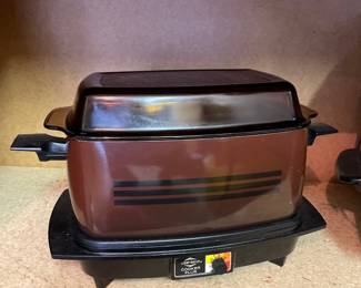 1970s West Bend "Cooker Plus" Brown Slow Cooker