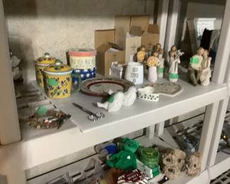 Morececorative items