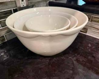 Set three Mixing Bowls