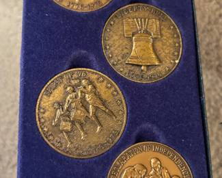 Bicentennial commemorative coins
