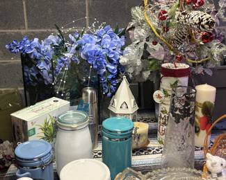 Cute home and Holliday decor