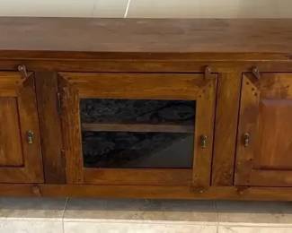 Basque Low Plasma Stand  Four Hands