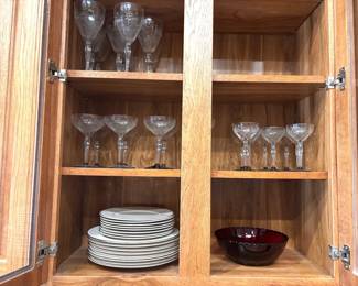 Red BtmEtched Glasses W Mikasa Cameo 