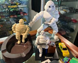 Michelin man ash tray, statue