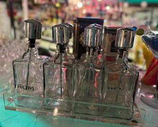 Vintage drink dispenser set