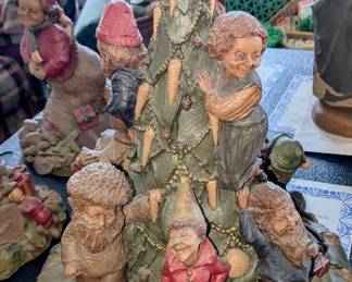 Tom Clark     T'was the night before Christmas