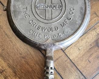 Griswold No 9 Waffle Iron 