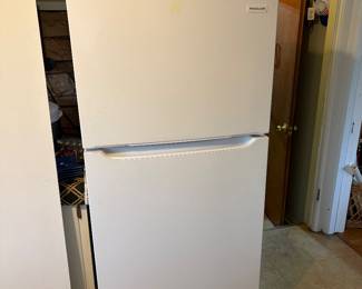 Frigidaire over/under refrigerator freezer