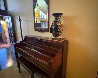Vintage piano