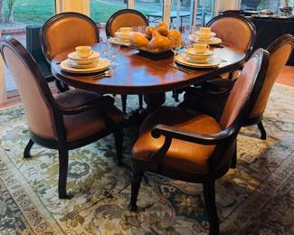 Vintage round dining table & dining chairs by Stanley