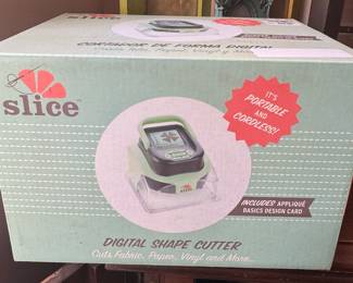 Digital shape cutter