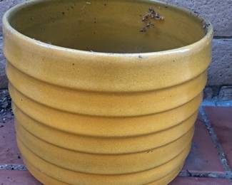 Garden pots