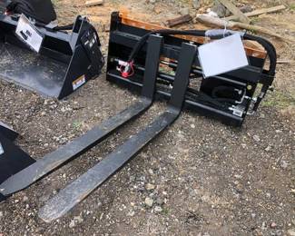 48 HYDRAULIC PALLET FORKS