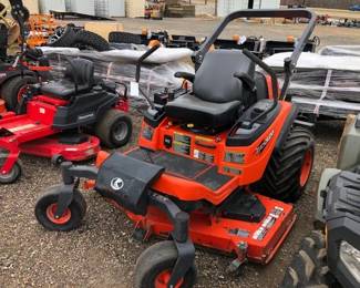 KUBOTA ZD326 ZERO TURN MOWER