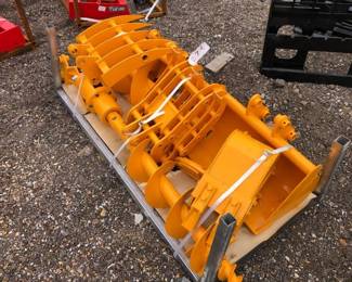 PALLET MINI EXCAVATOR ATTACHMENTS